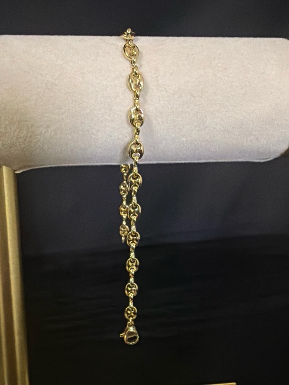 Polished Gold Linked  Bracelet for Women
